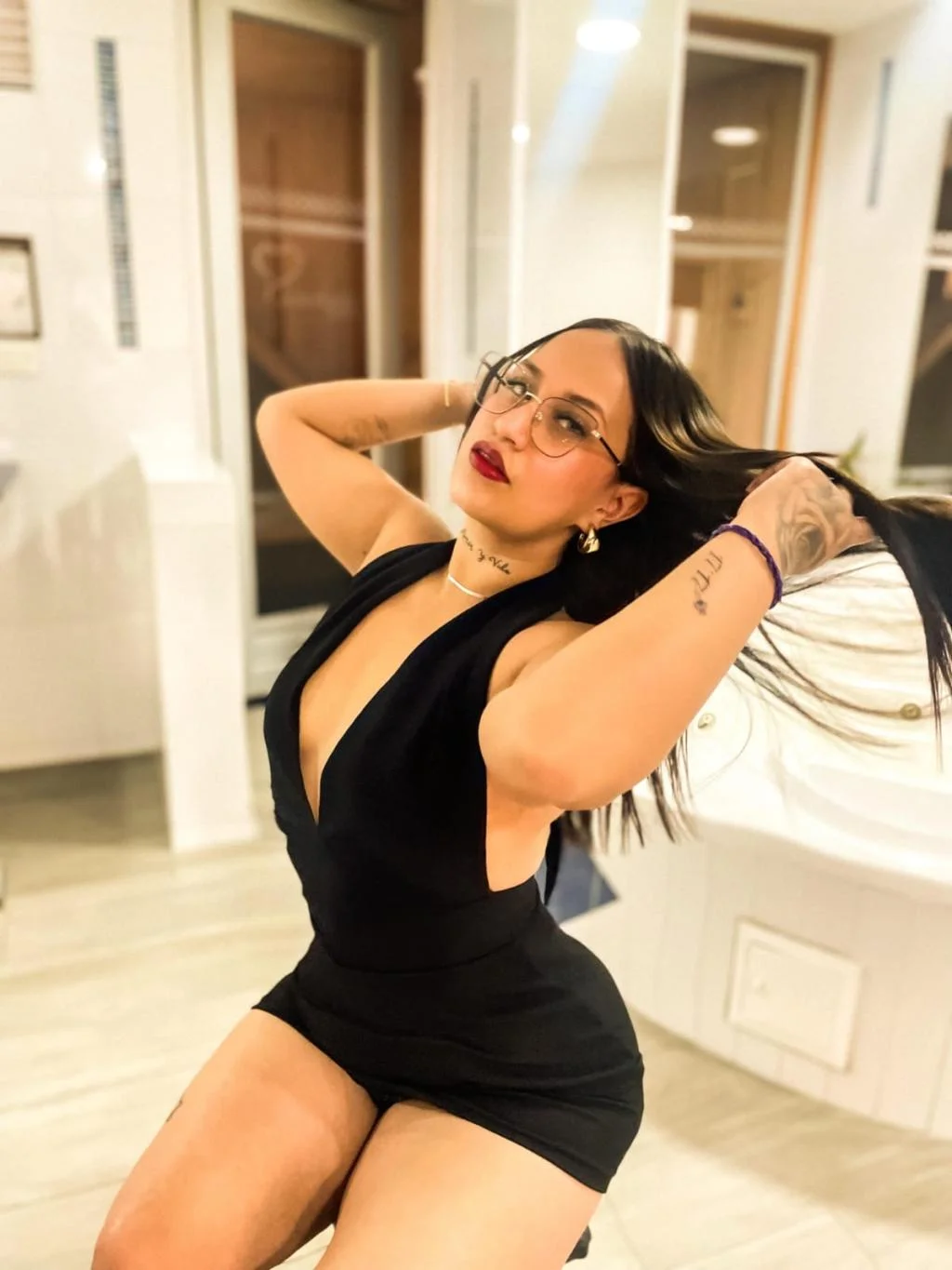 Escort latina curvy en Valencia