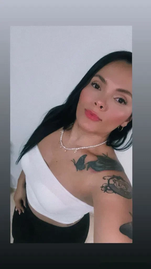 Escort latina curvy en Málaga