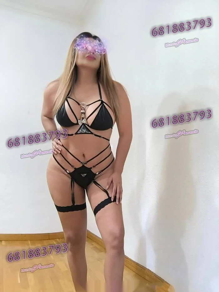 Escort latina curvy en Barcelona