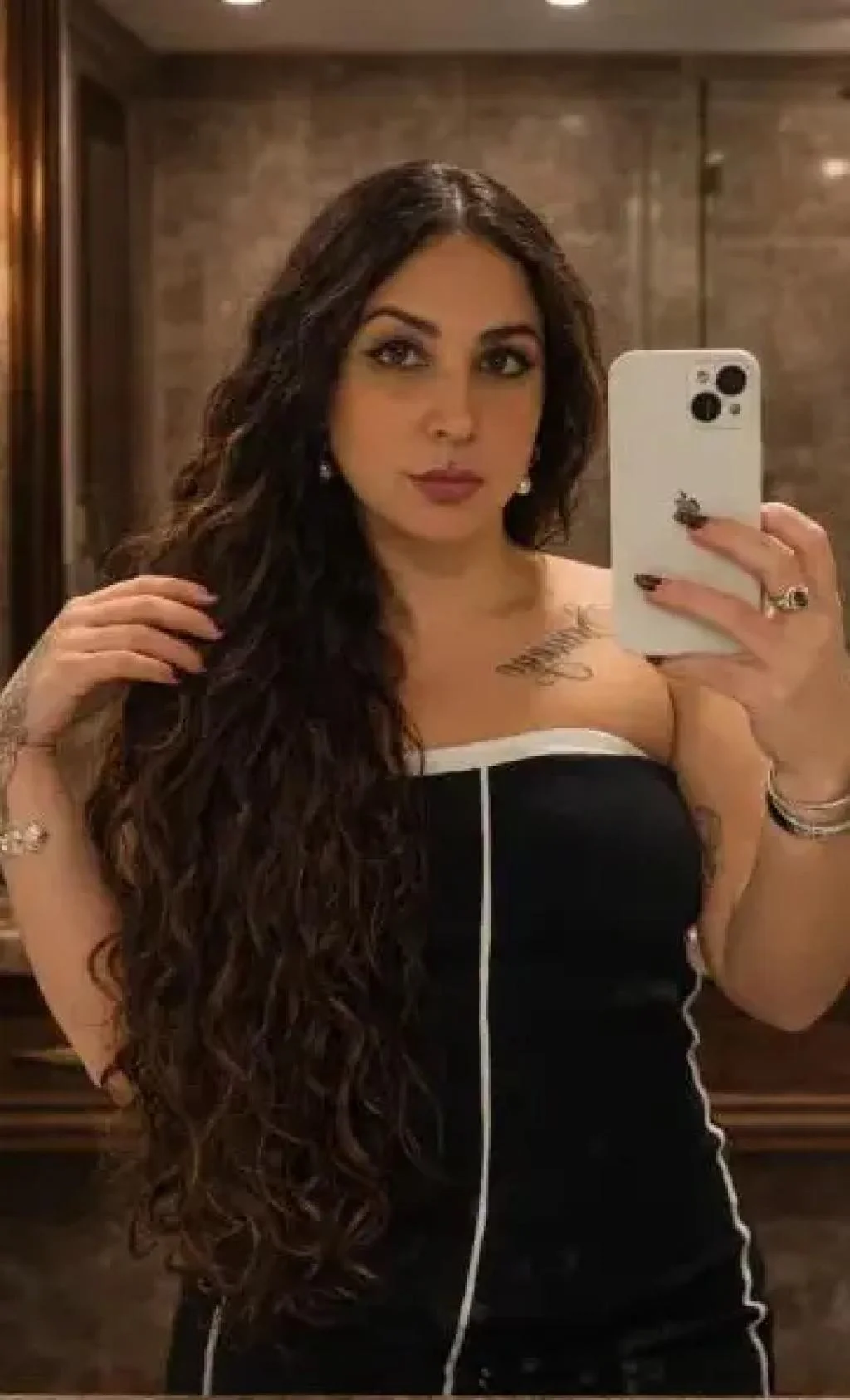 Escort latina curvy en Zaragoza