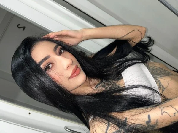 Escort latina curvy en Marbella