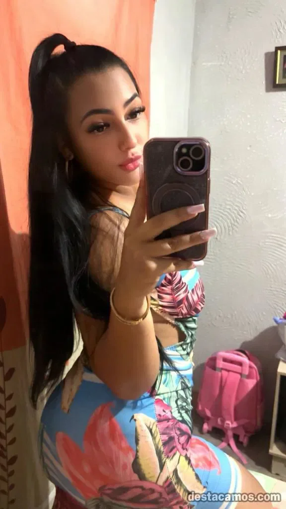 Escort latina curvy en Valencia