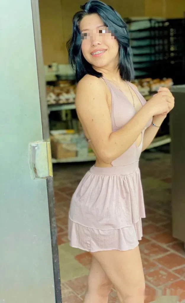 Escort latina delgada en Ciudad Real