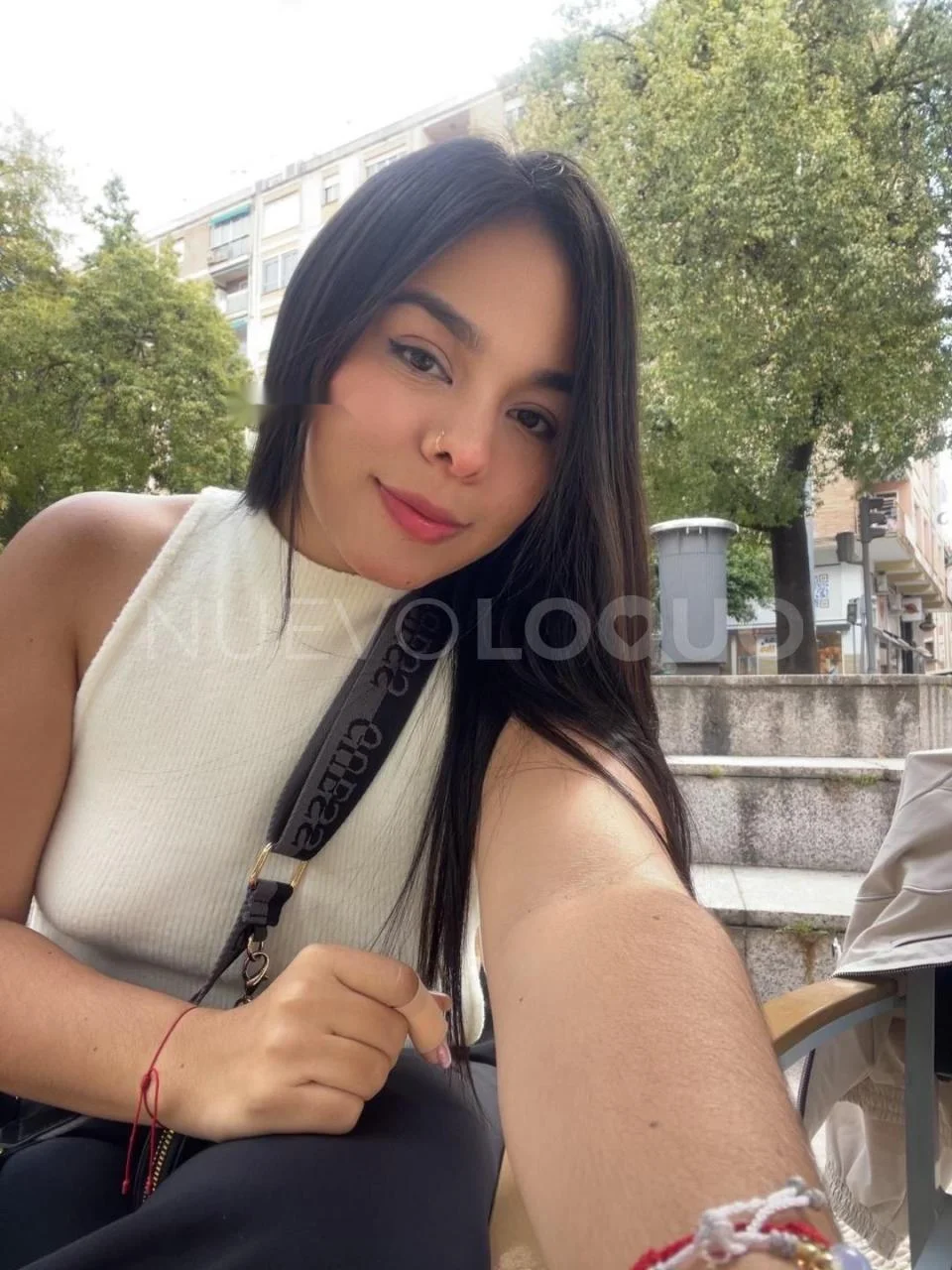 Escort latina delgada en Valencia