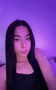 Escort latina delgada en Tarragona