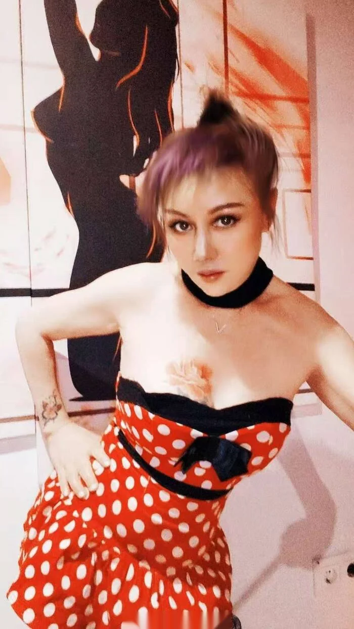 Escort asiática curvy en Madrid