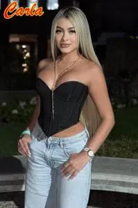 Escort latina curvy en Madrid