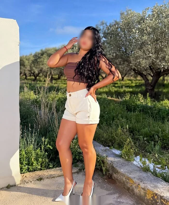 Escort latina curvy en Peñíscola