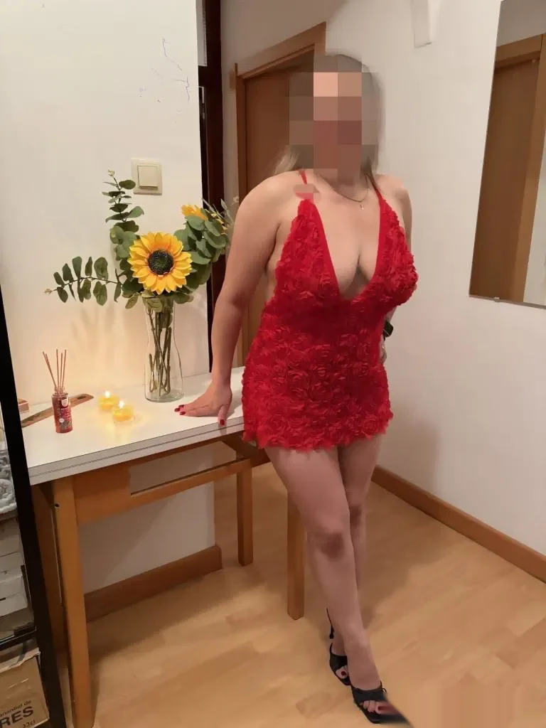 Escort latina curvy en Madrid