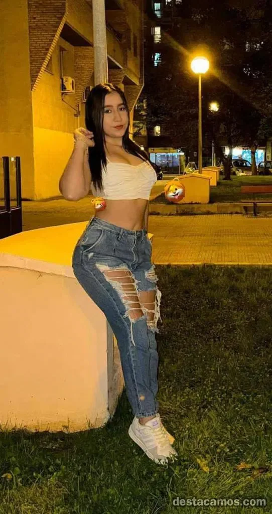 Escort latina curvy en Jaén