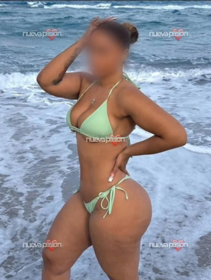 Escort latina curvy en Soria