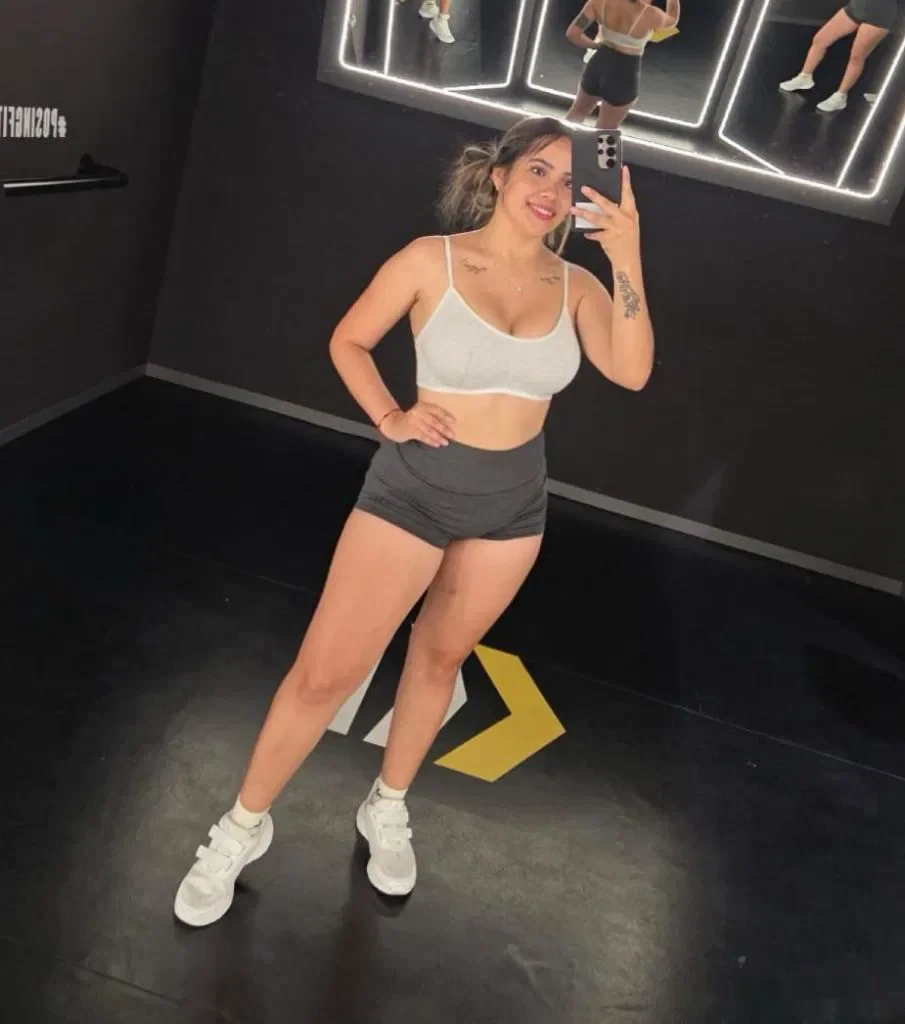 Escort latina curvy en Zaragoza