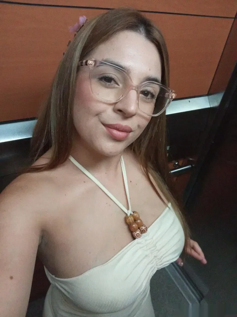 Escort latina curvy en Pontevedra