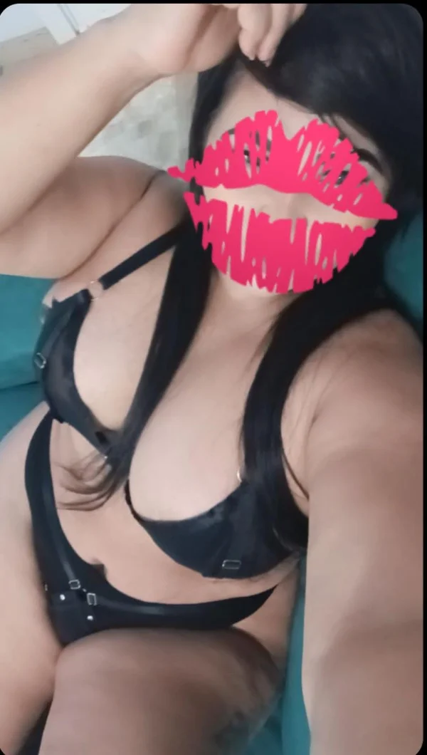 Escort latina curvy en Palencia