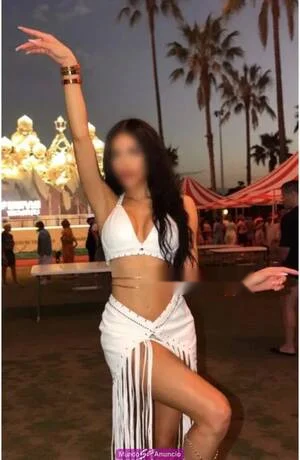 Escort latina curvy en Almansa