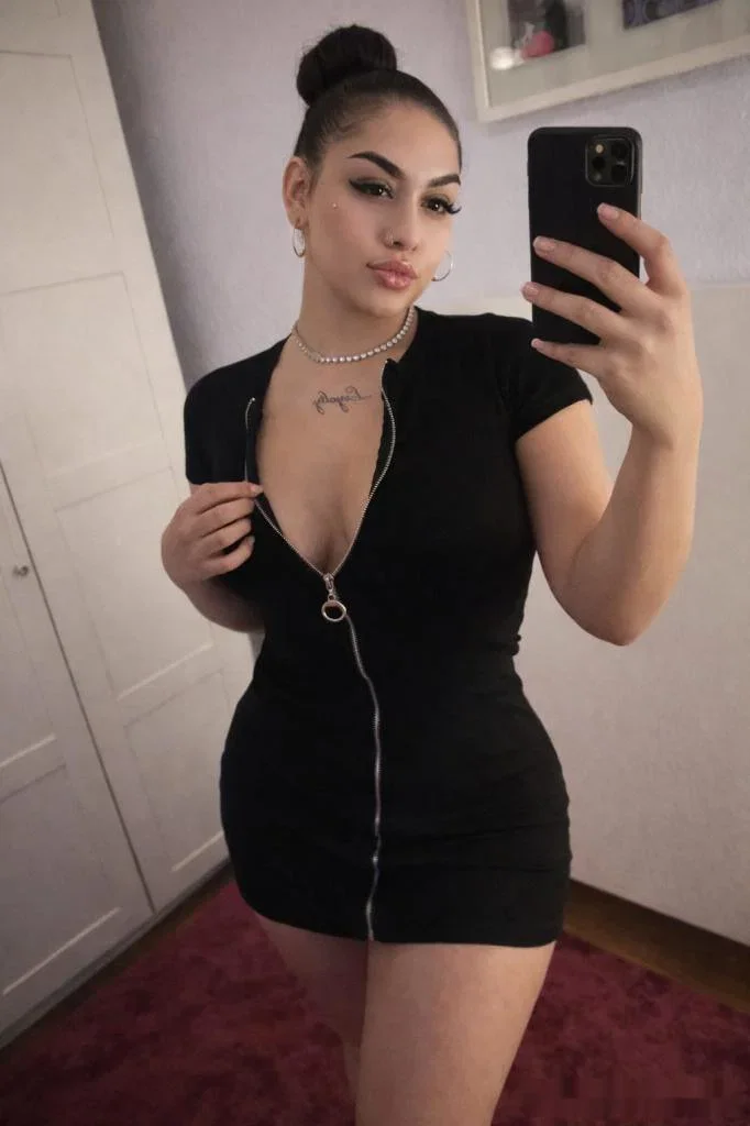 Escort latina curvy en Oviedo