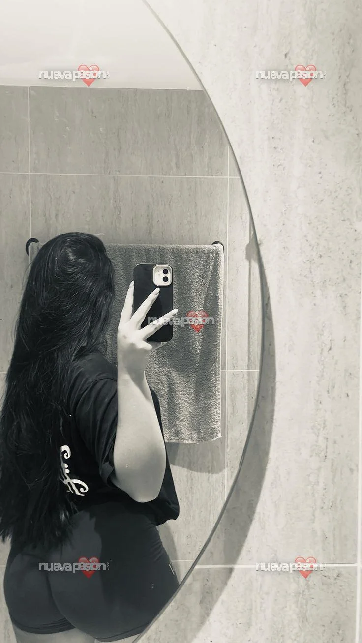 Escort blanca curvy en Cuenca