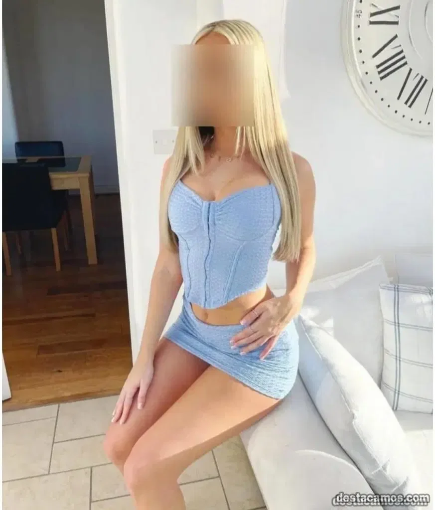 Escort blanca delgada en Badajoz