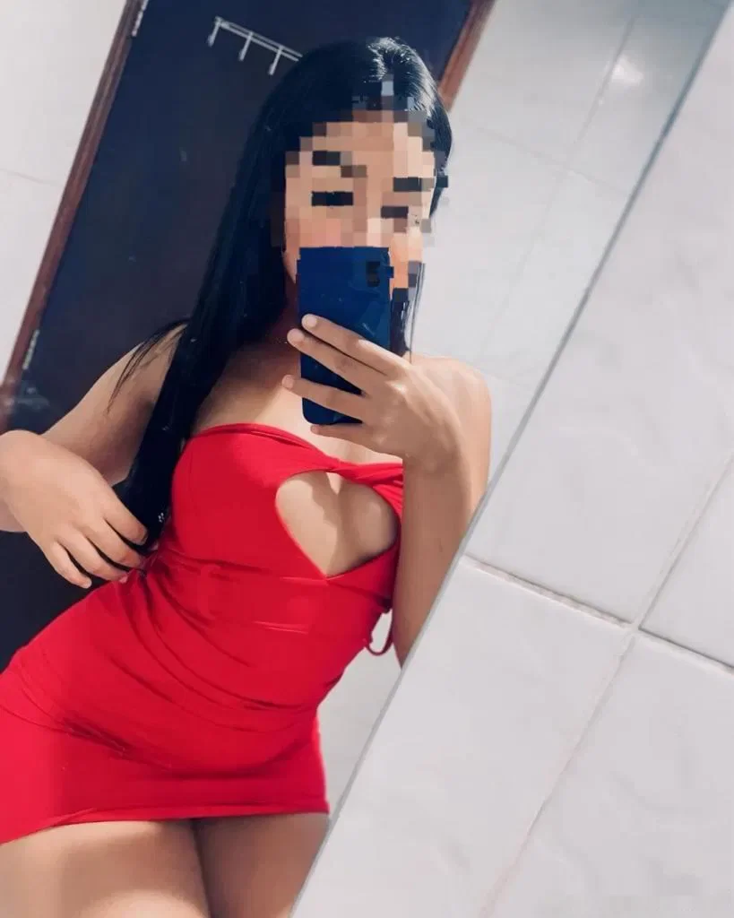 Escort latina curvy en Madrid