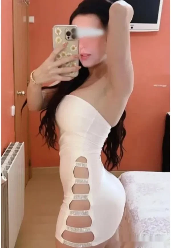Escort latina curvy en Toledo