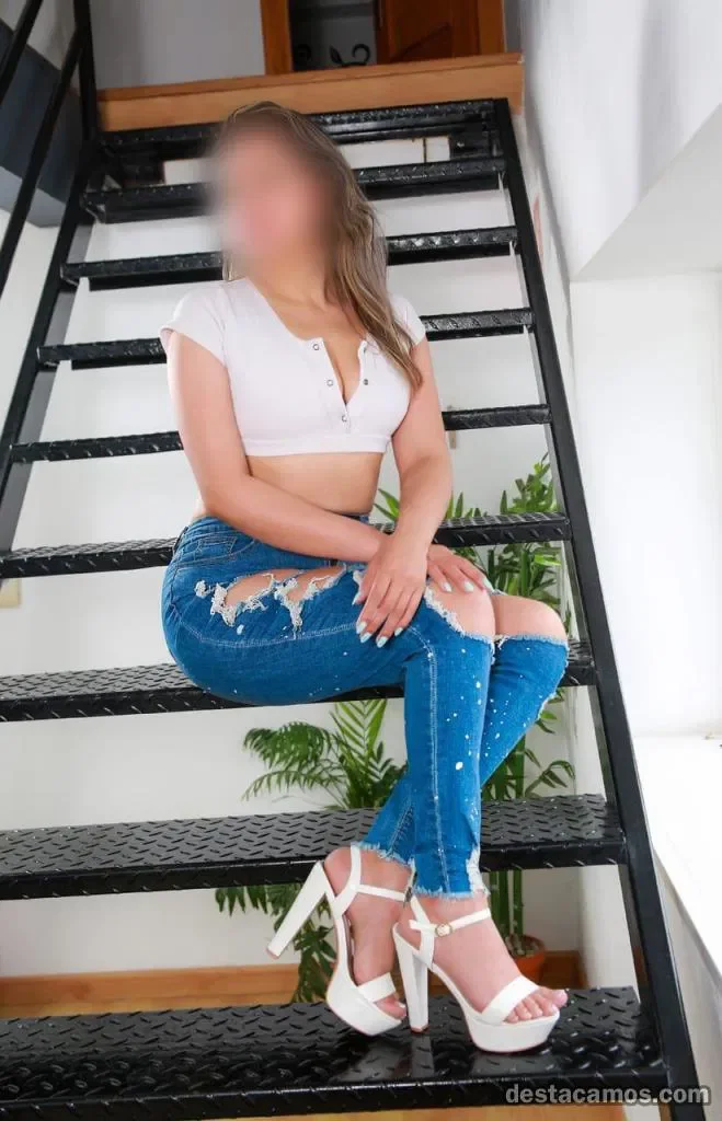 Escort latina curvy en Bilbao