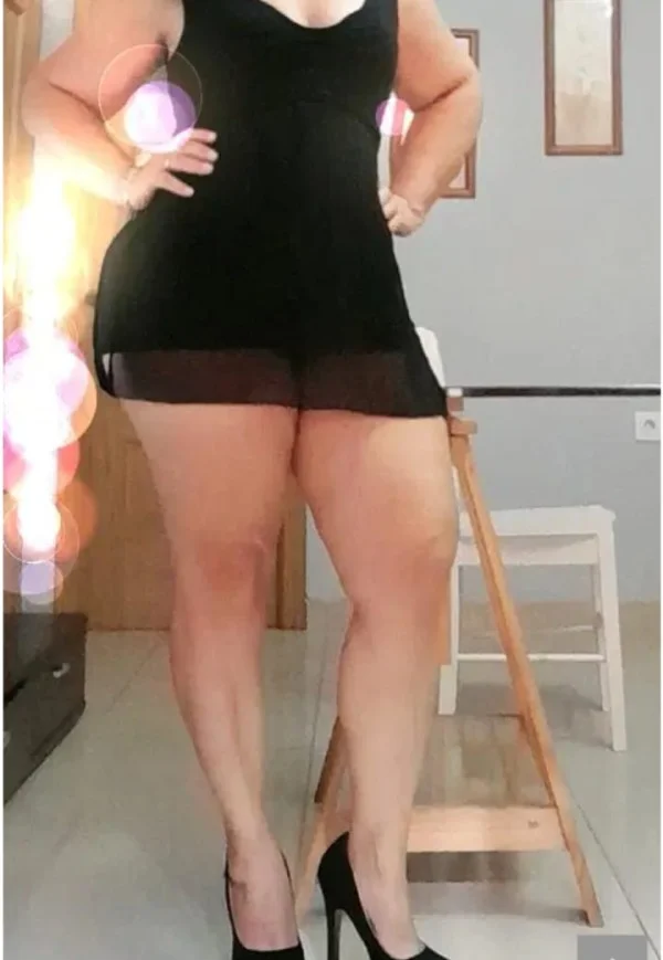 Escort latina curvy en Madrid