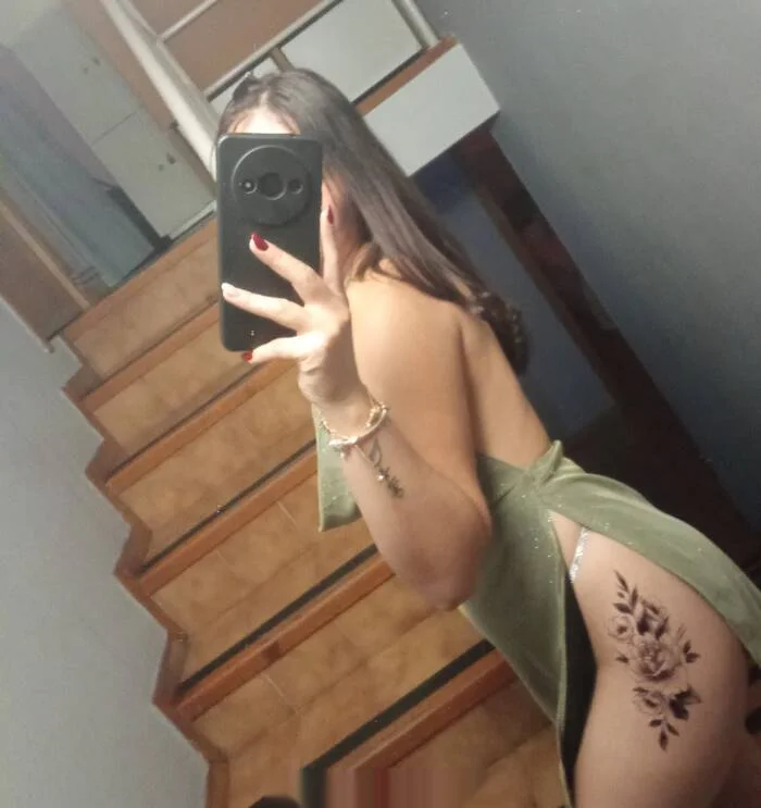 Escort latina curvy en Benalmádena