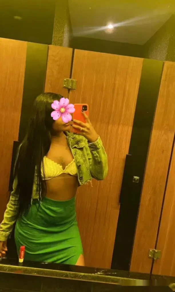 Escort latina curvy en Huesca