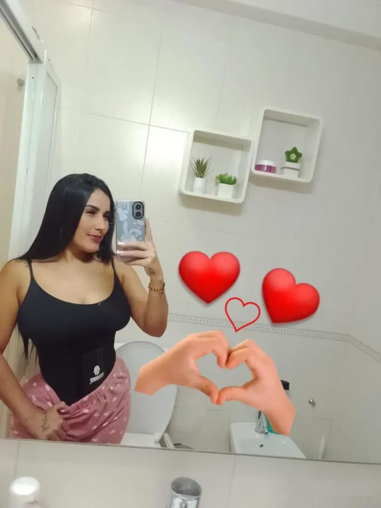 Escort latina curvy en Córdoba