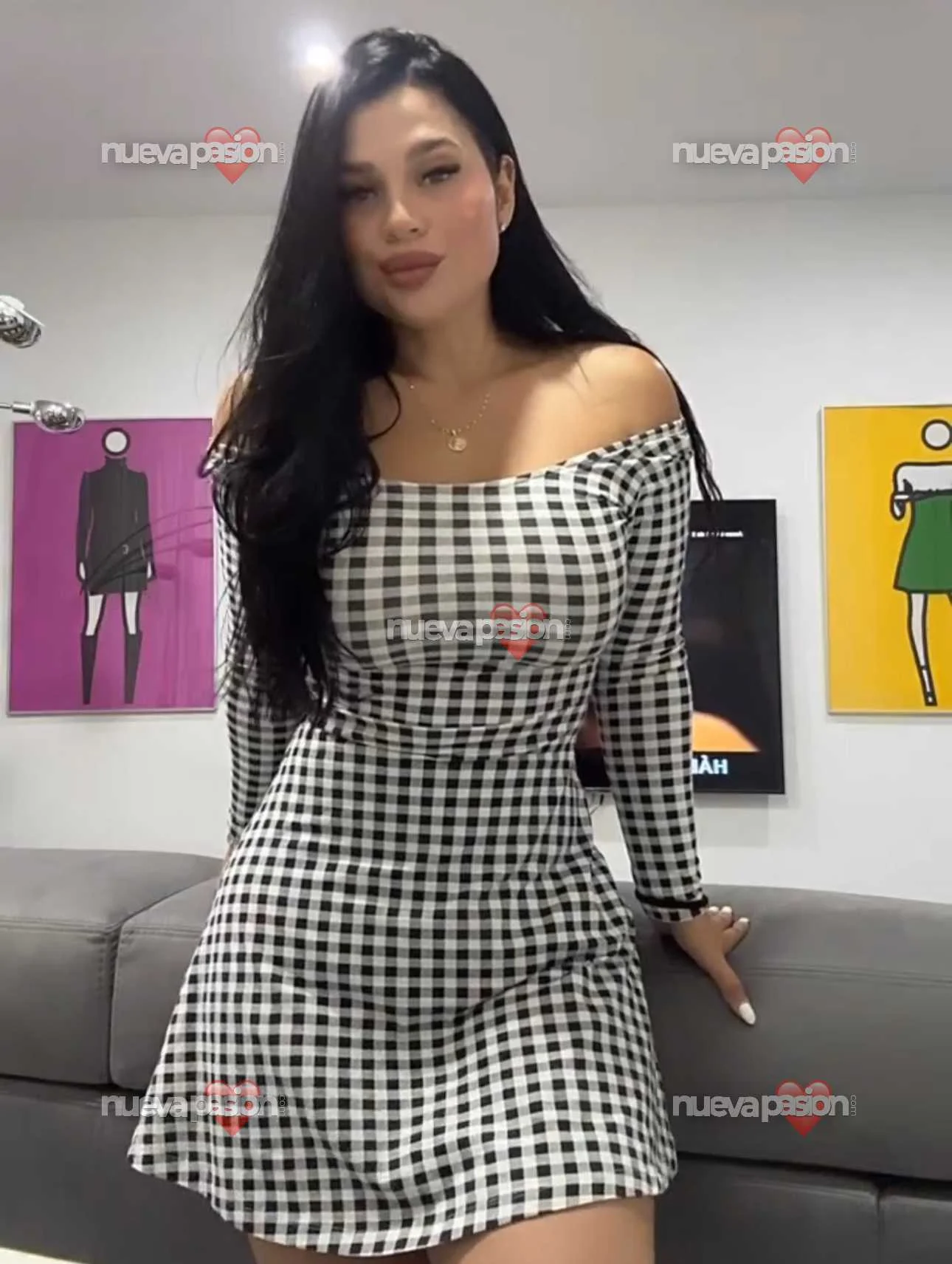 Escort latina curvy en Madrid