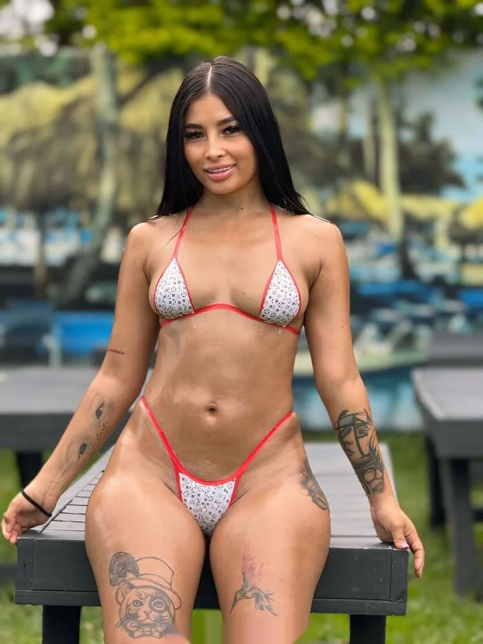 Escort latina fitness en Zaragoza
