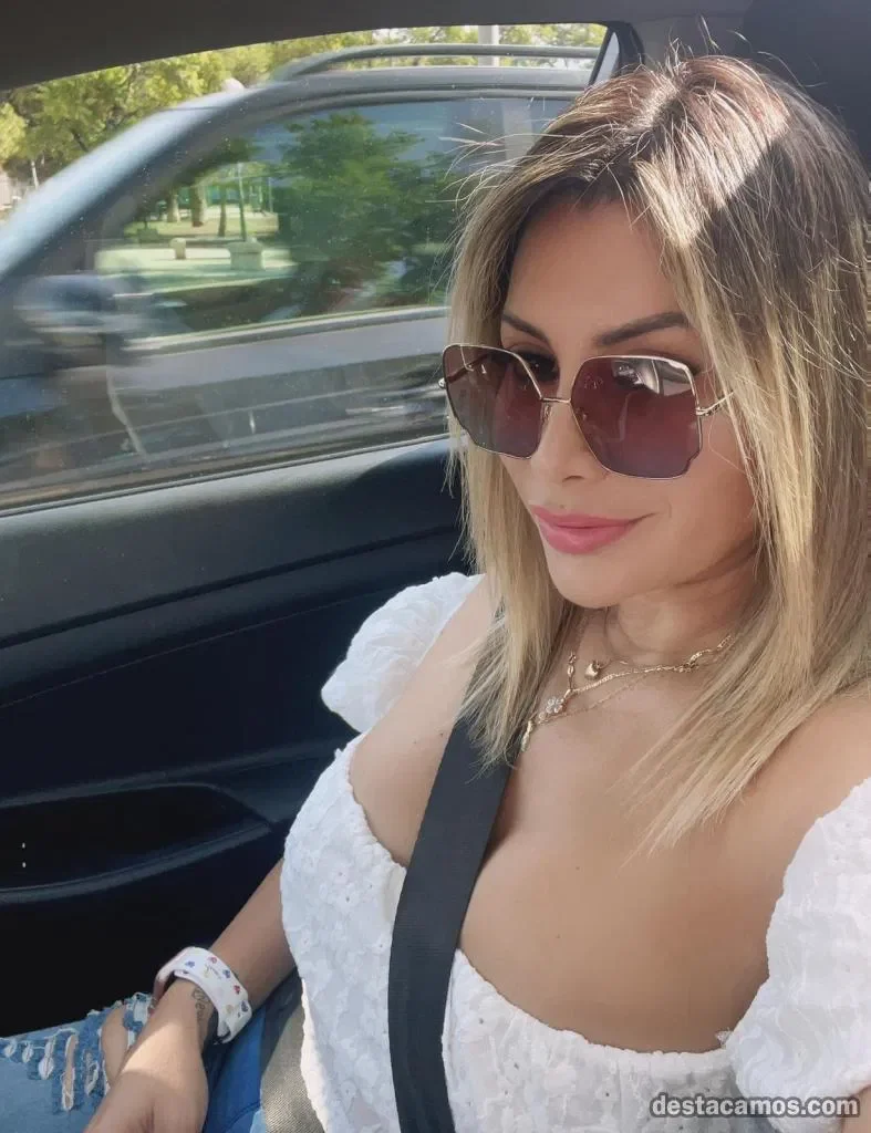 Escort latina curvy en Almería