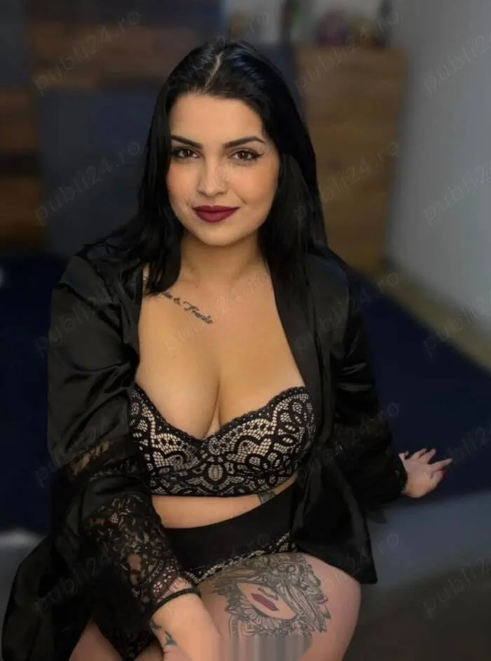Escort latina curvy en Vinaròs