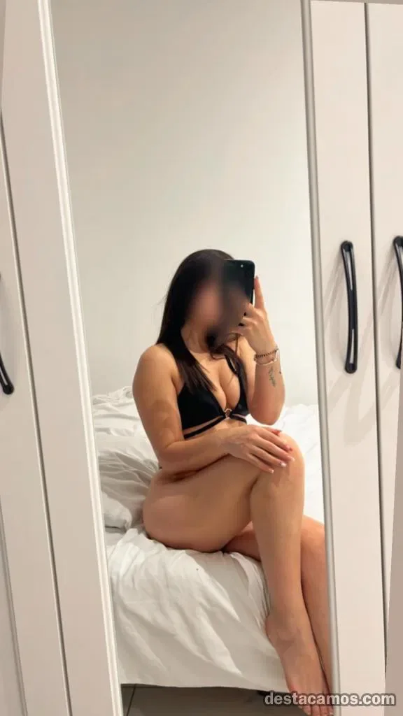 Escort latina curvy en Málaga
