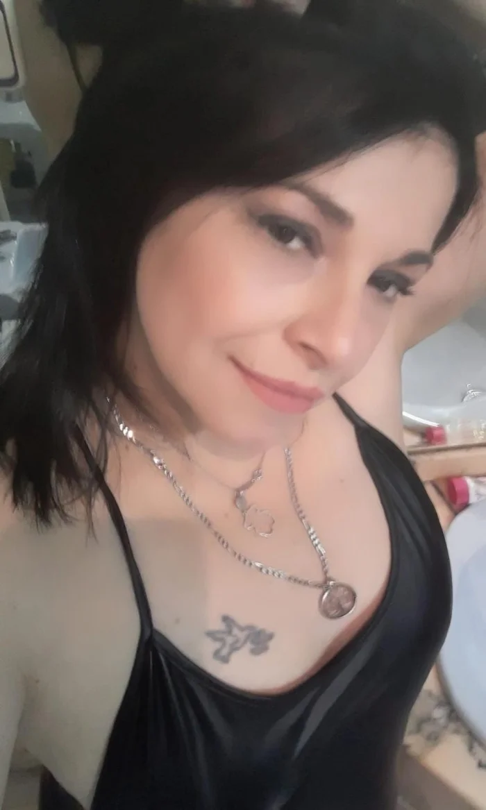 Escort latina delgada en Madrid
