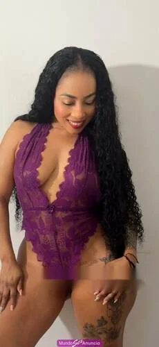 Escort latina curvy en Valencia