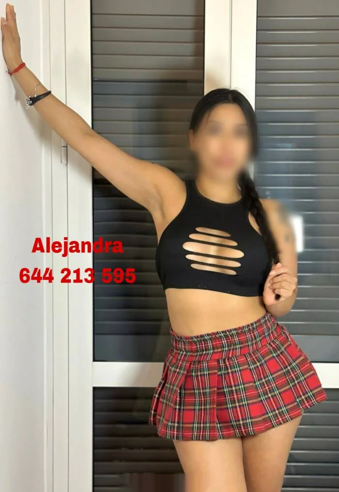 Escort latina curvy en Madrid
