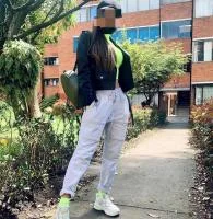 Escort latina delgada en Albacete