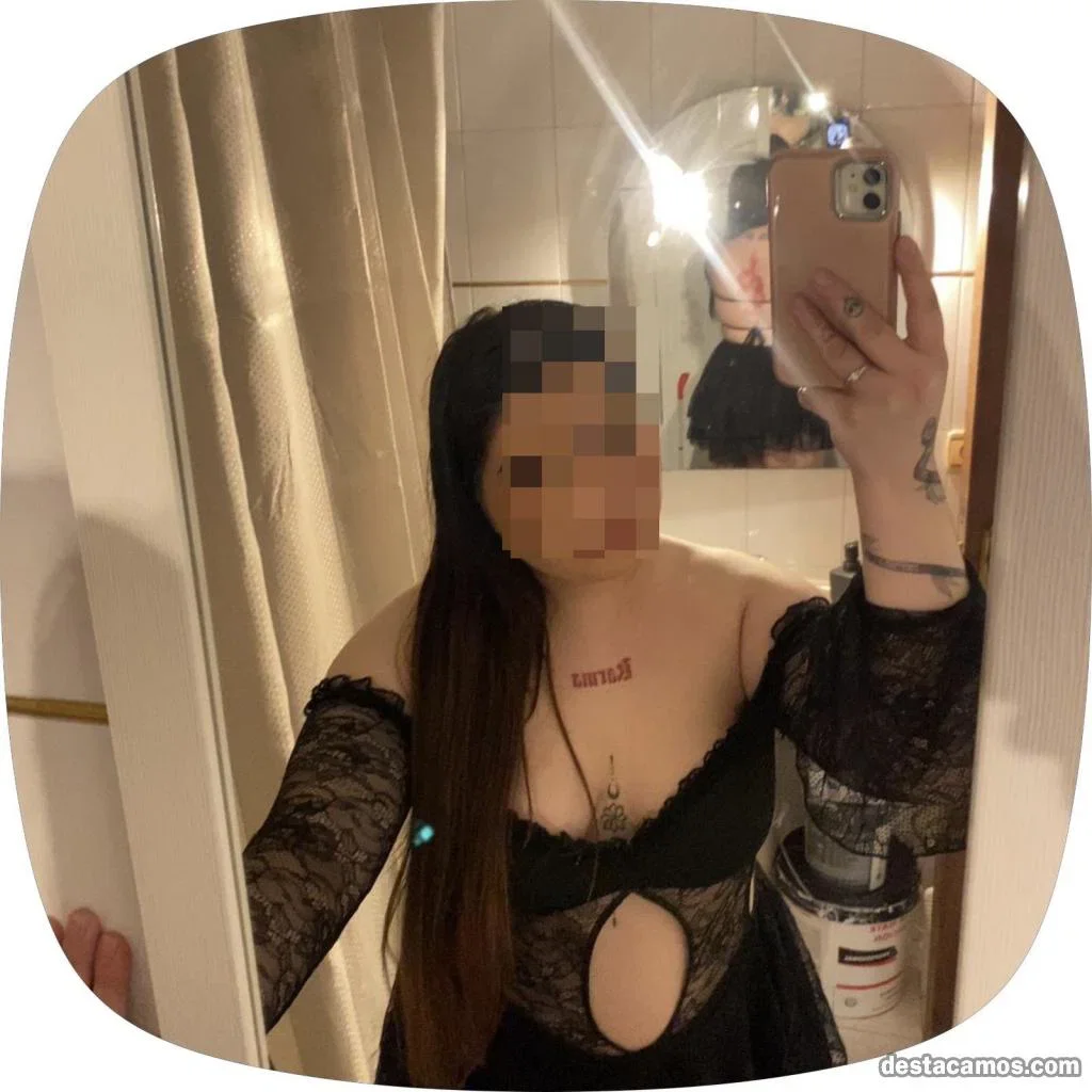 Escort latina curvy en Madrid