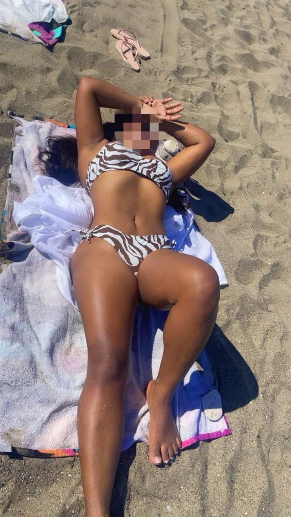 Escort mulata curvy en Málaga