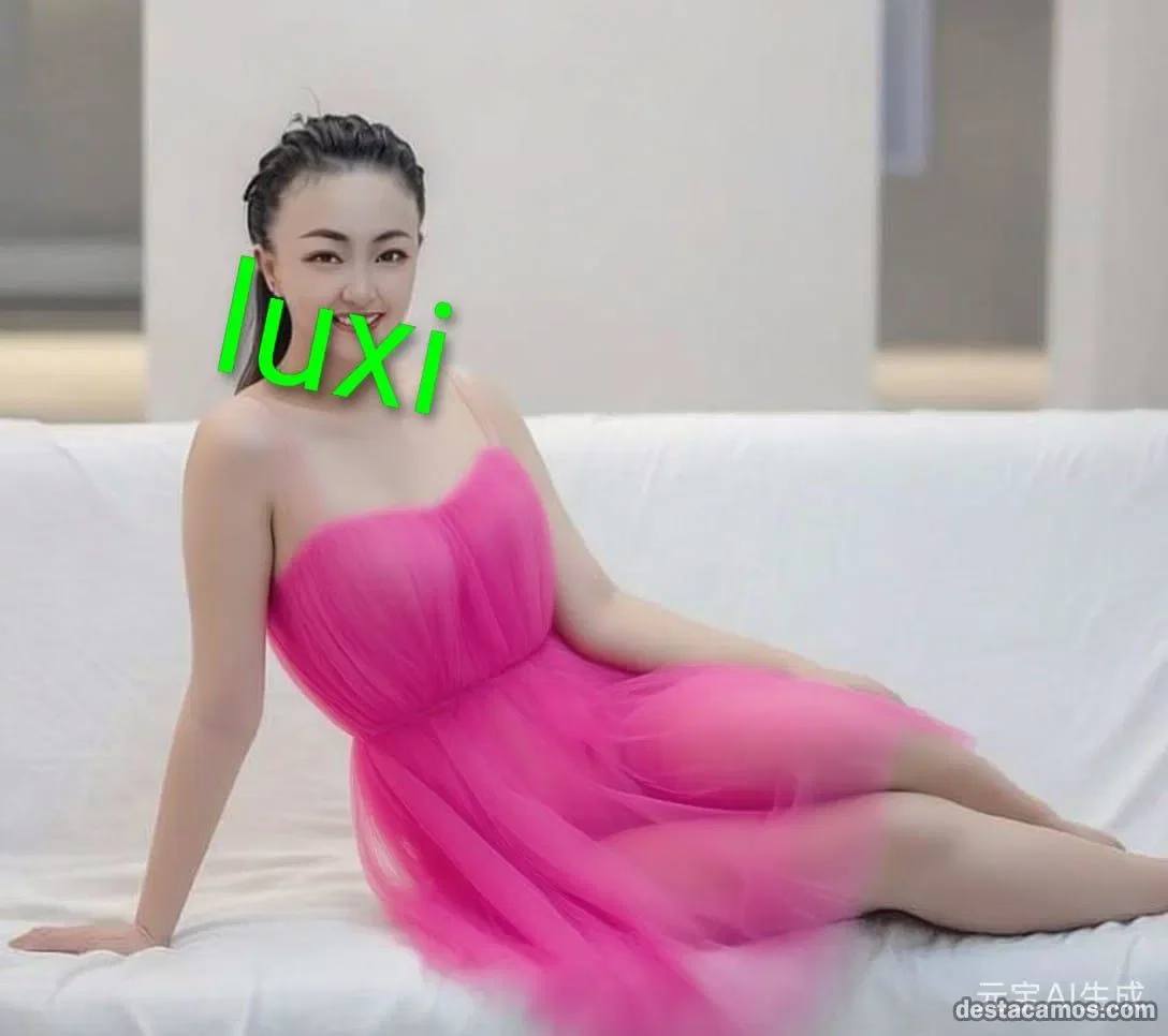 Escort asiática curvy en Madrid