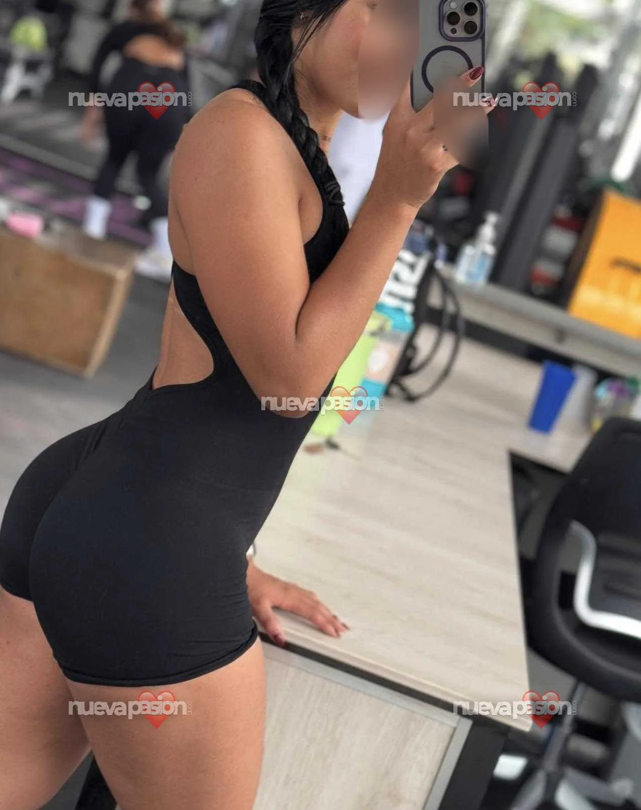 Escort latina curvy en Puerto de la Cruz