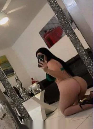 Escort latina curvy en Tolosa