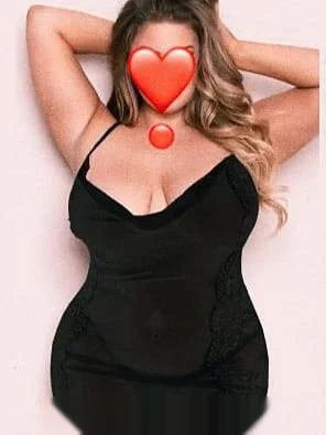 Escort latina curvy en Valencia