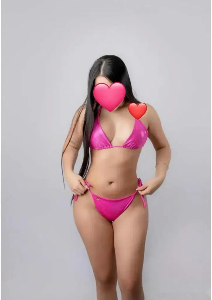 Escort latina curvy en La Coruña
