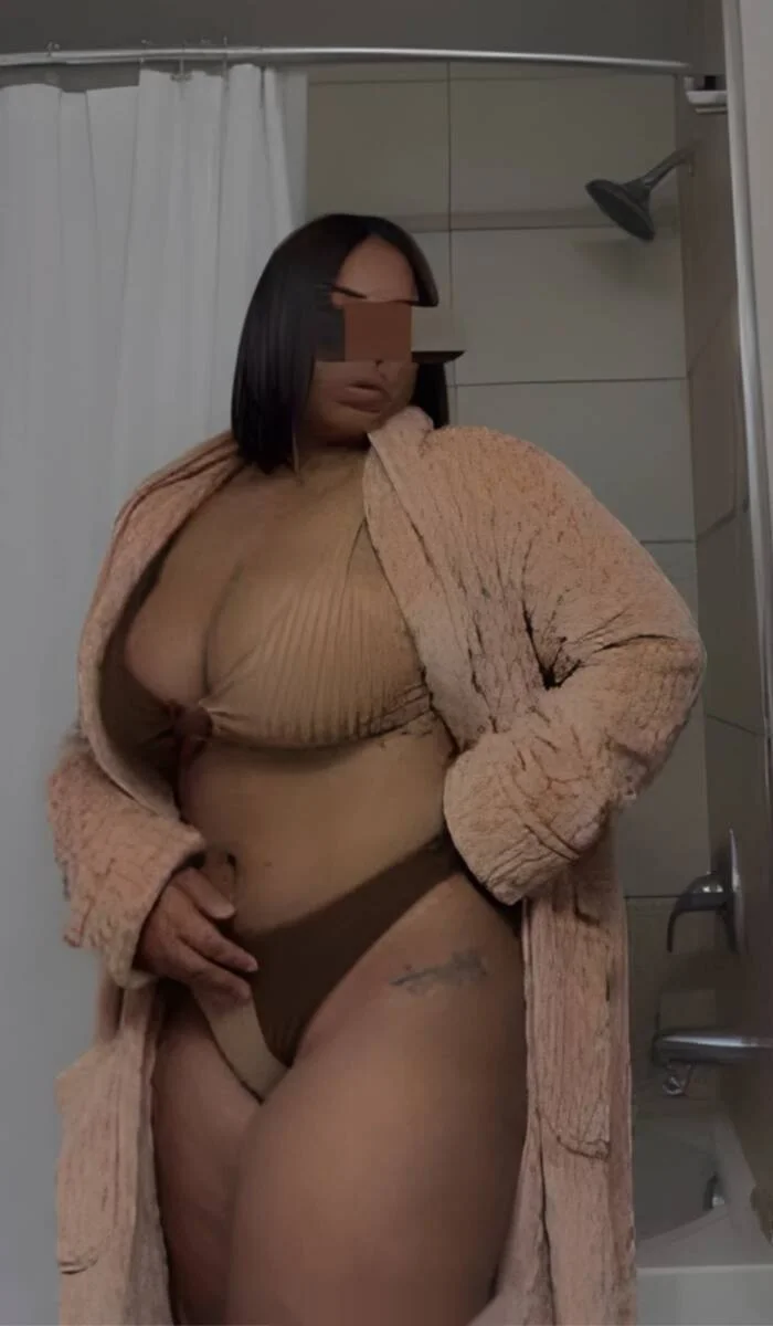 Escort mulata gordita en Valladolid