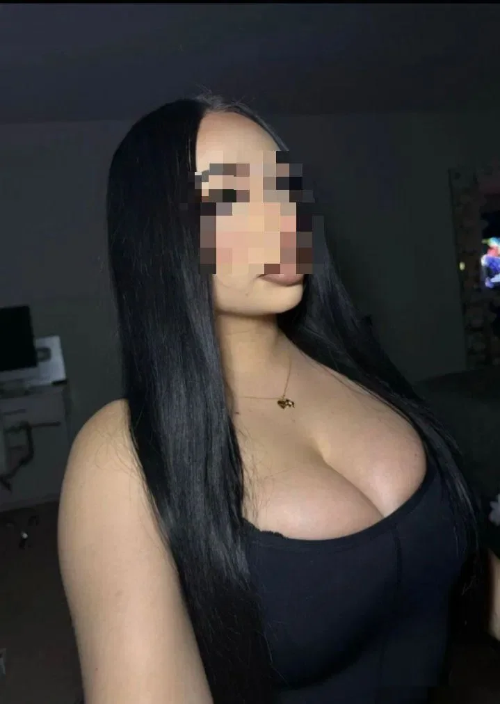 Escort latina curvy en Barcelona