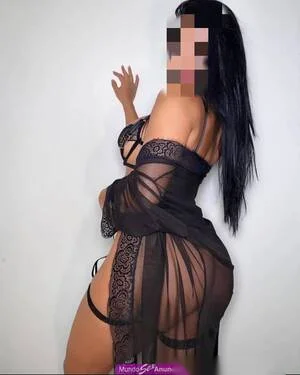 Escort latina curvy en Barcelona