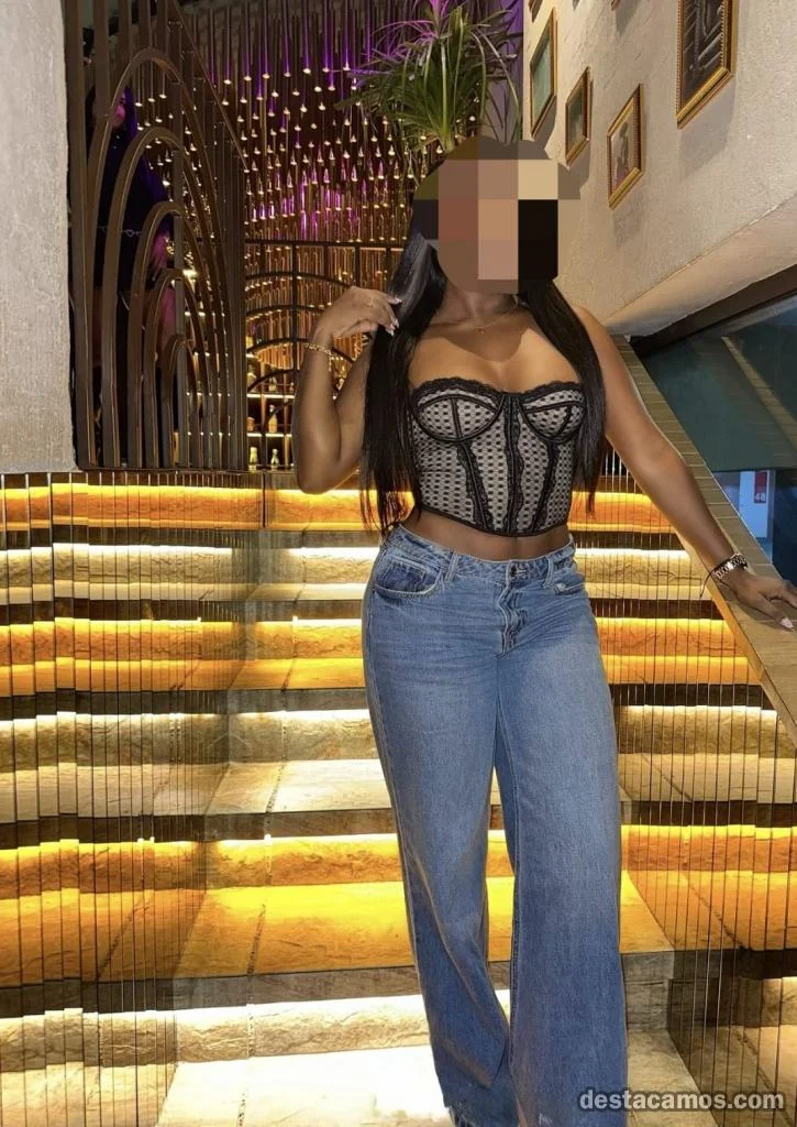 Escort latina curvy en Alicante