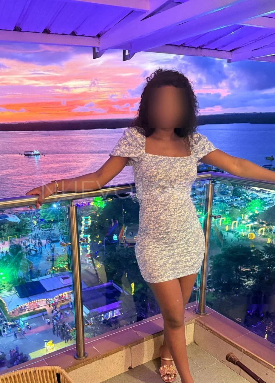 Escort latina curvy en Barcelona